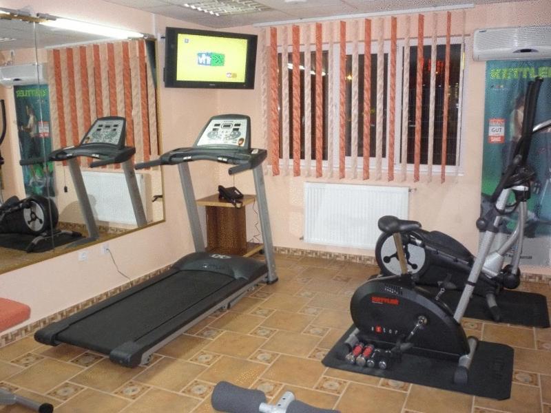 Hotel Sud Giurgiu Екстериор снимка