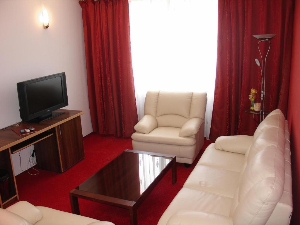 Hotel Sud Giurgiu Екстериор снимка