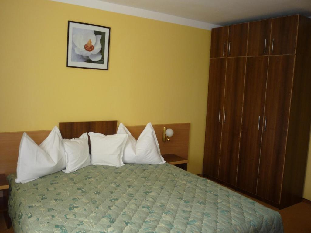 Hotel Sud Giurgiu Екстериор снимка