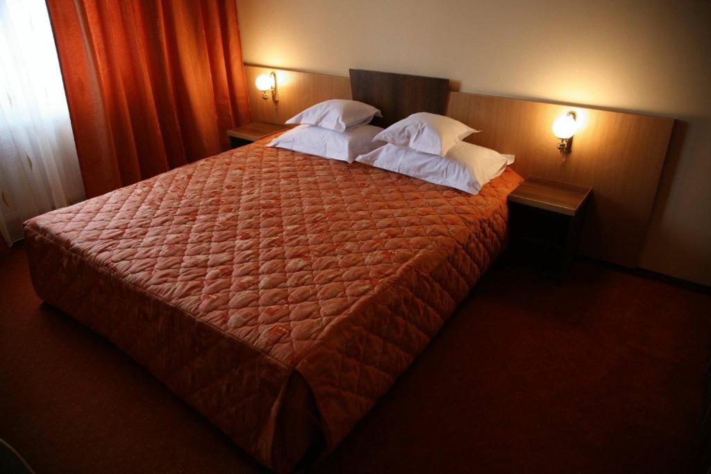 Hotel Sud Giurgiu Екстериор снимка